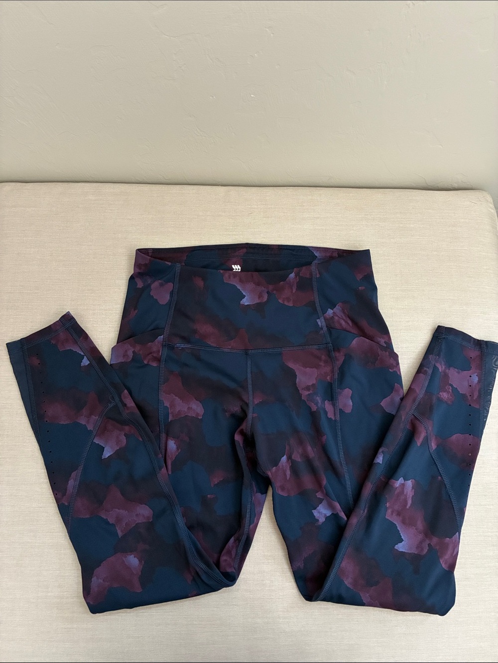 all in motion Purple & Navy Abstract Athletic Leggings